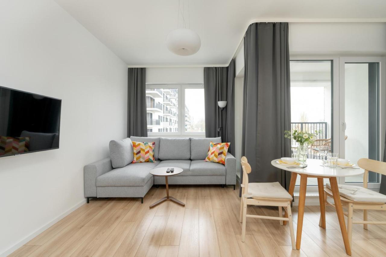 Baranczaka Cozy With Parking In By Renters