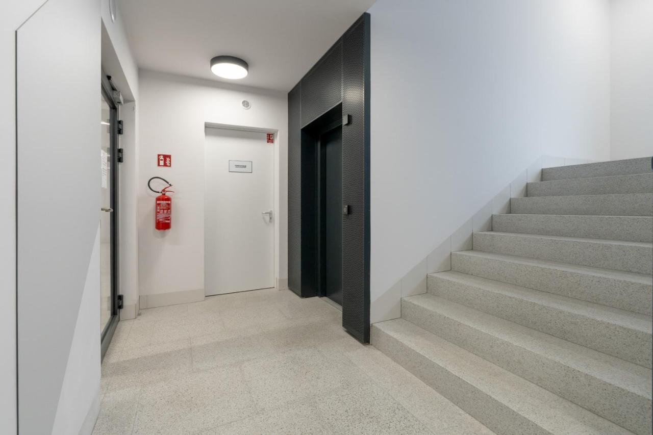 Baranczaka Cozy With Parking In By Renters *