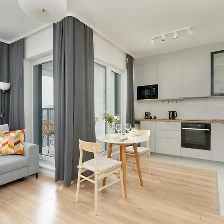 Baranczaka Cozy Studio With Parking In Poznan By Noclegi Renters Zewnętrze zdjęcie
